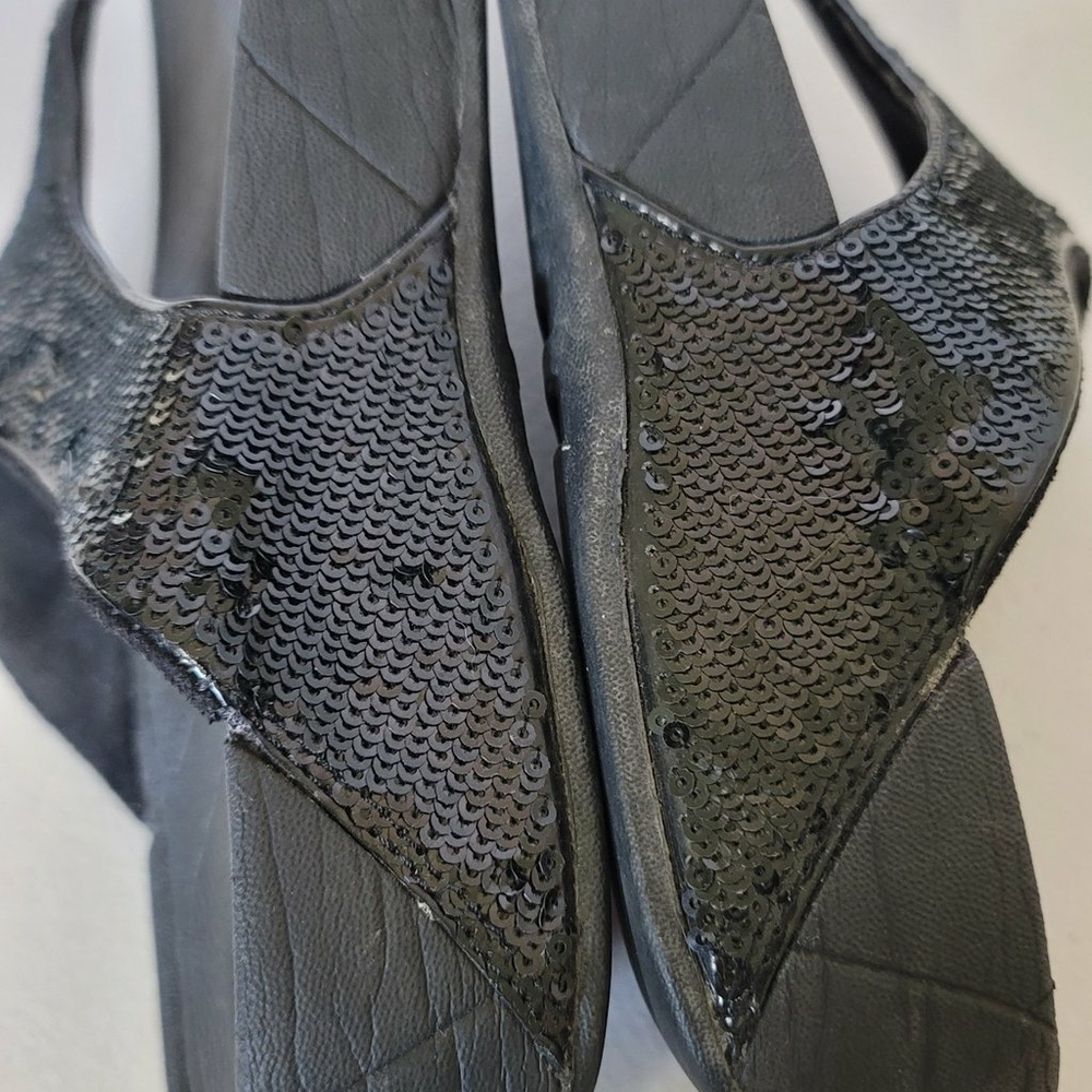 FitFlop Electra Black Sequin Thong Toning Sandals 034-001 Womens US 7 - Picture 4 of 12